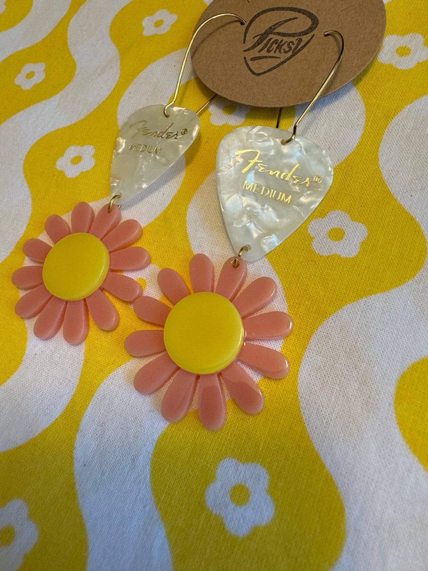 White Pink & Yellow Daisy Earrings