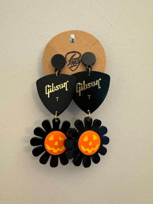 *Spooky* Daisy Pumpkin Earrings