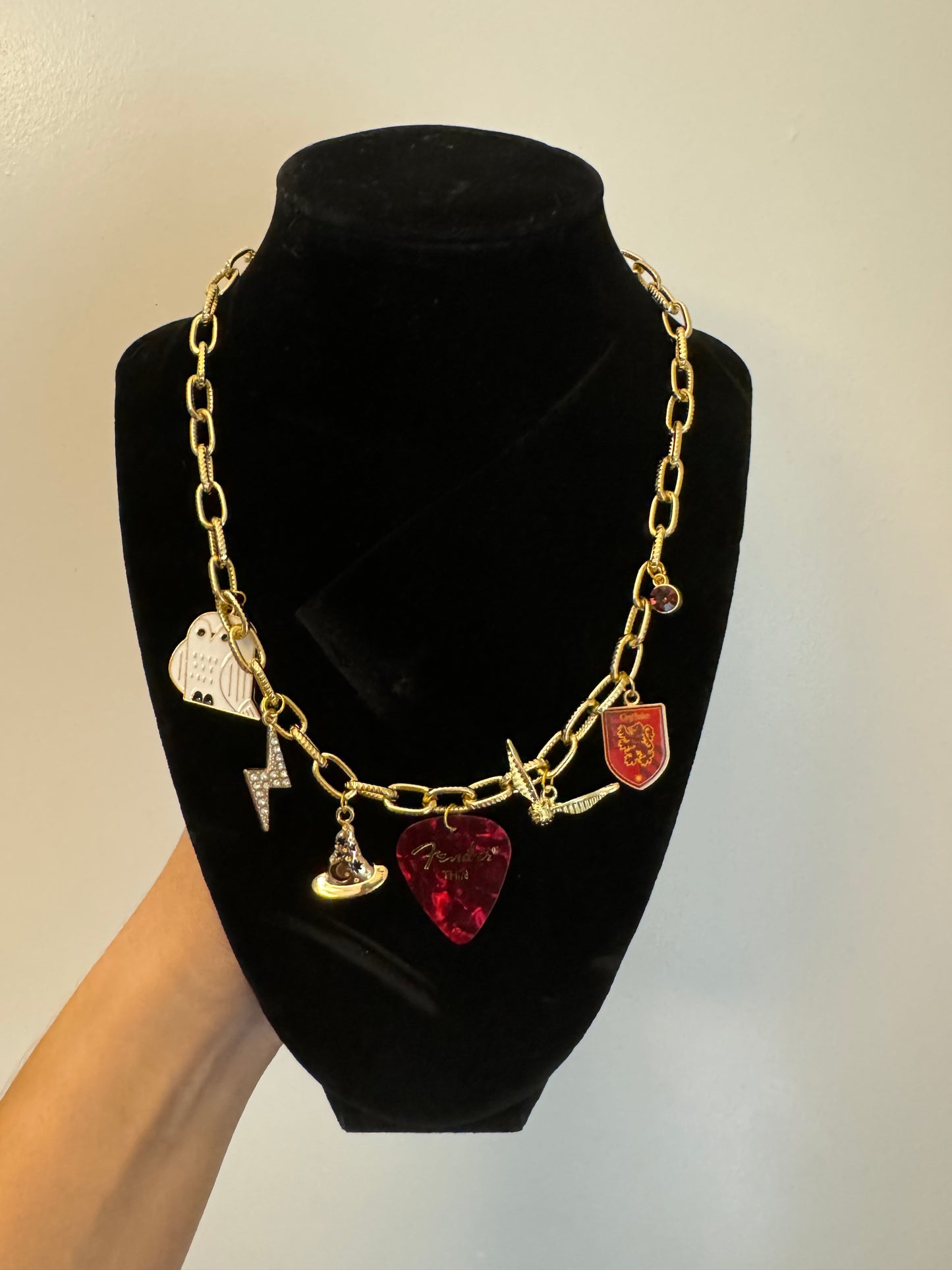 *Spooky* Charm Necklace Gryffindor