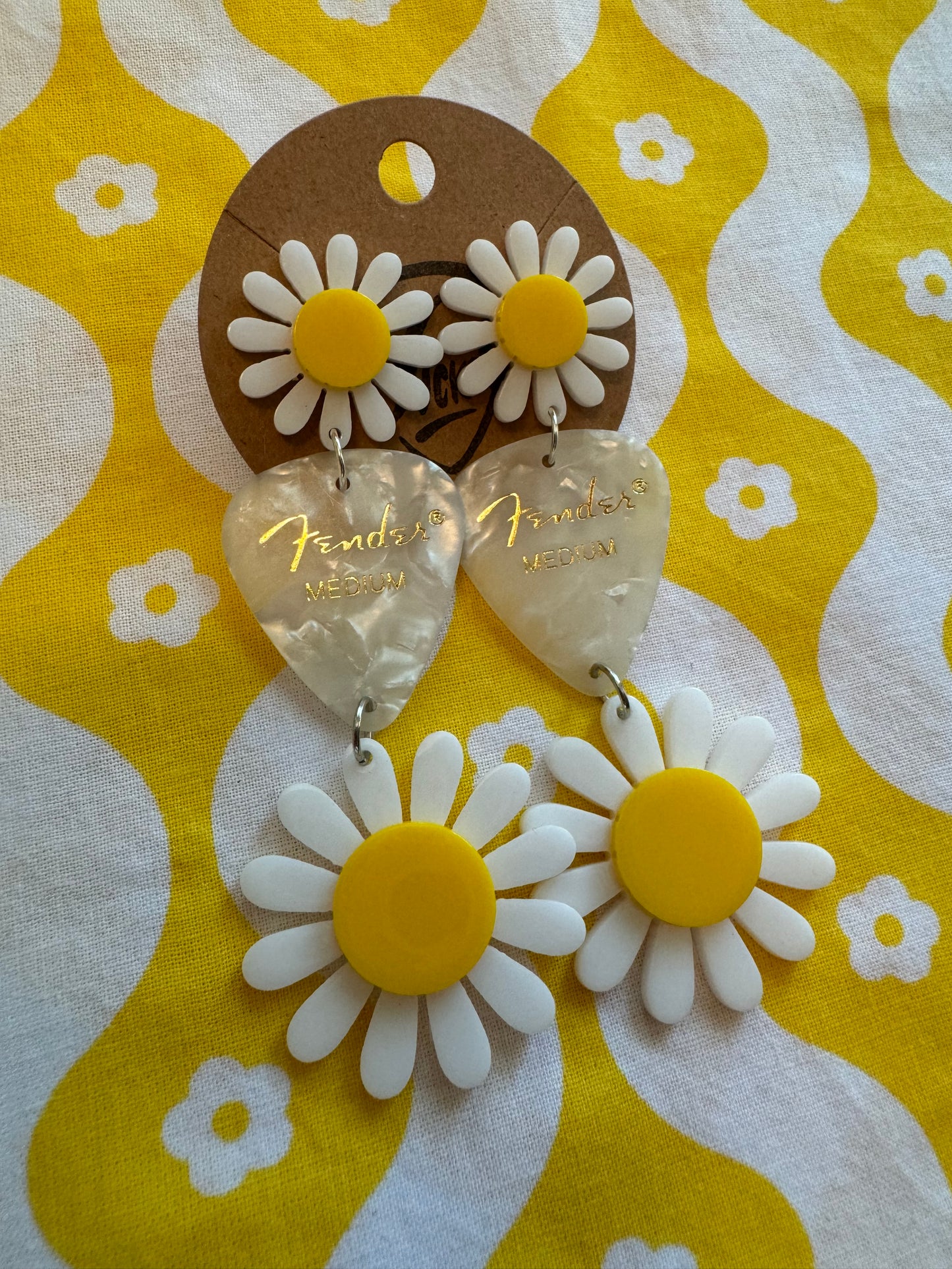 Yellow & White Daisy